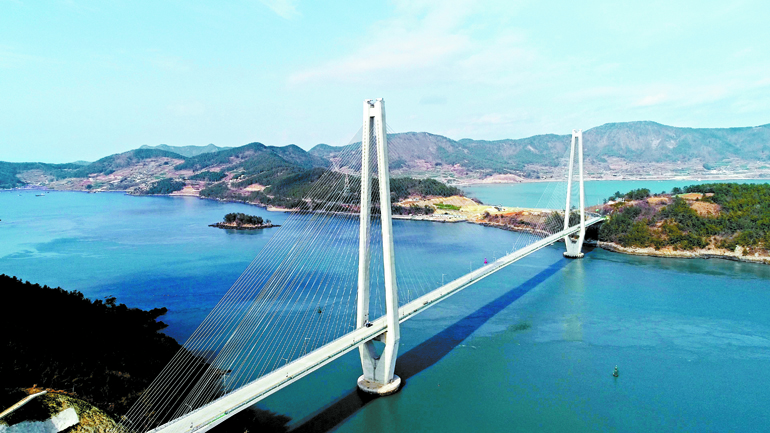 [부산출발] 여수 낭도섬 + 바다 위 ,사찰 용월사 당일치기 버스여행